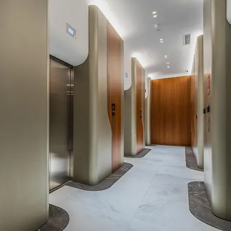 The Signature In Mercury Tower Appartamento